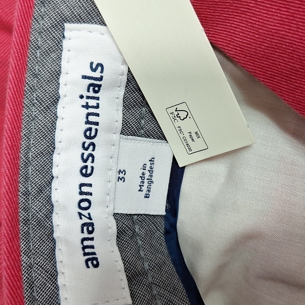 Amazon Essentials Flat Front Shorts - Picture 9 of 10